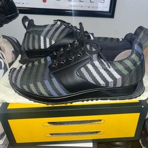 Fendi Striped Low Top Fabric Runner Sneakers